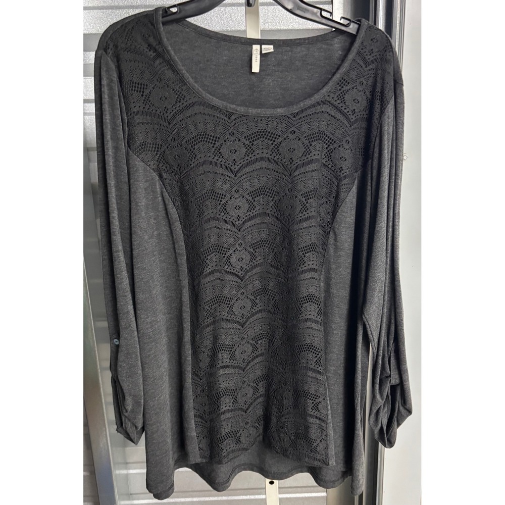 Est. 1946 Women Gray Crochet Lace Front Roll Tab Sleeve Top Size 18/20